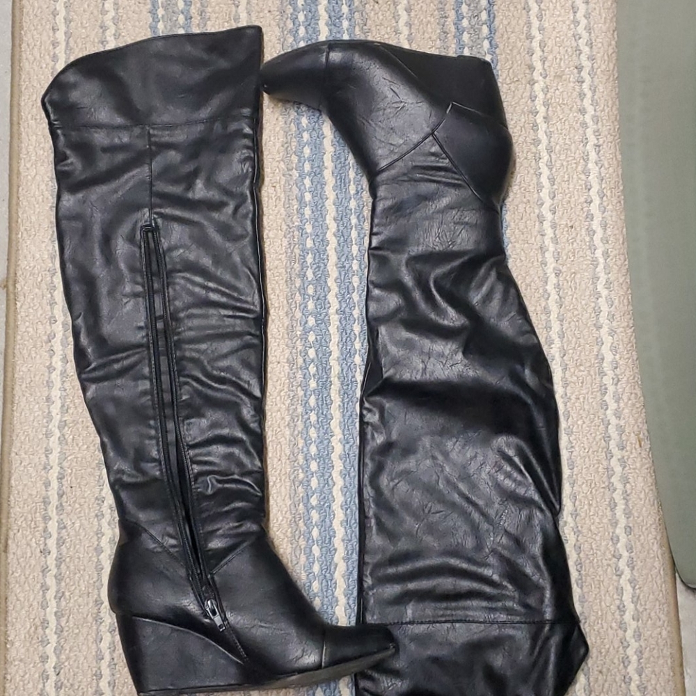 Over the knee wedge boot